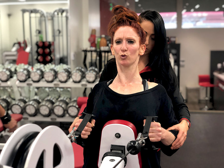 Brooke-in-the-gym-row